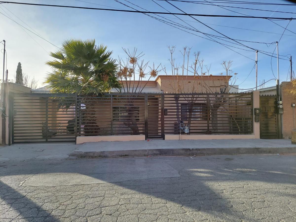 Villa Casa En La Zona Centro De La Ciudad à Ciudad Juárez Extérieur photo