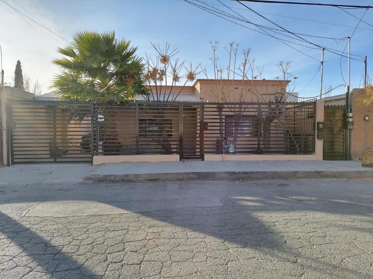 Villa Casa En La Zona Centro De La Ciudad à Ciudad Juárez Extérieur photo