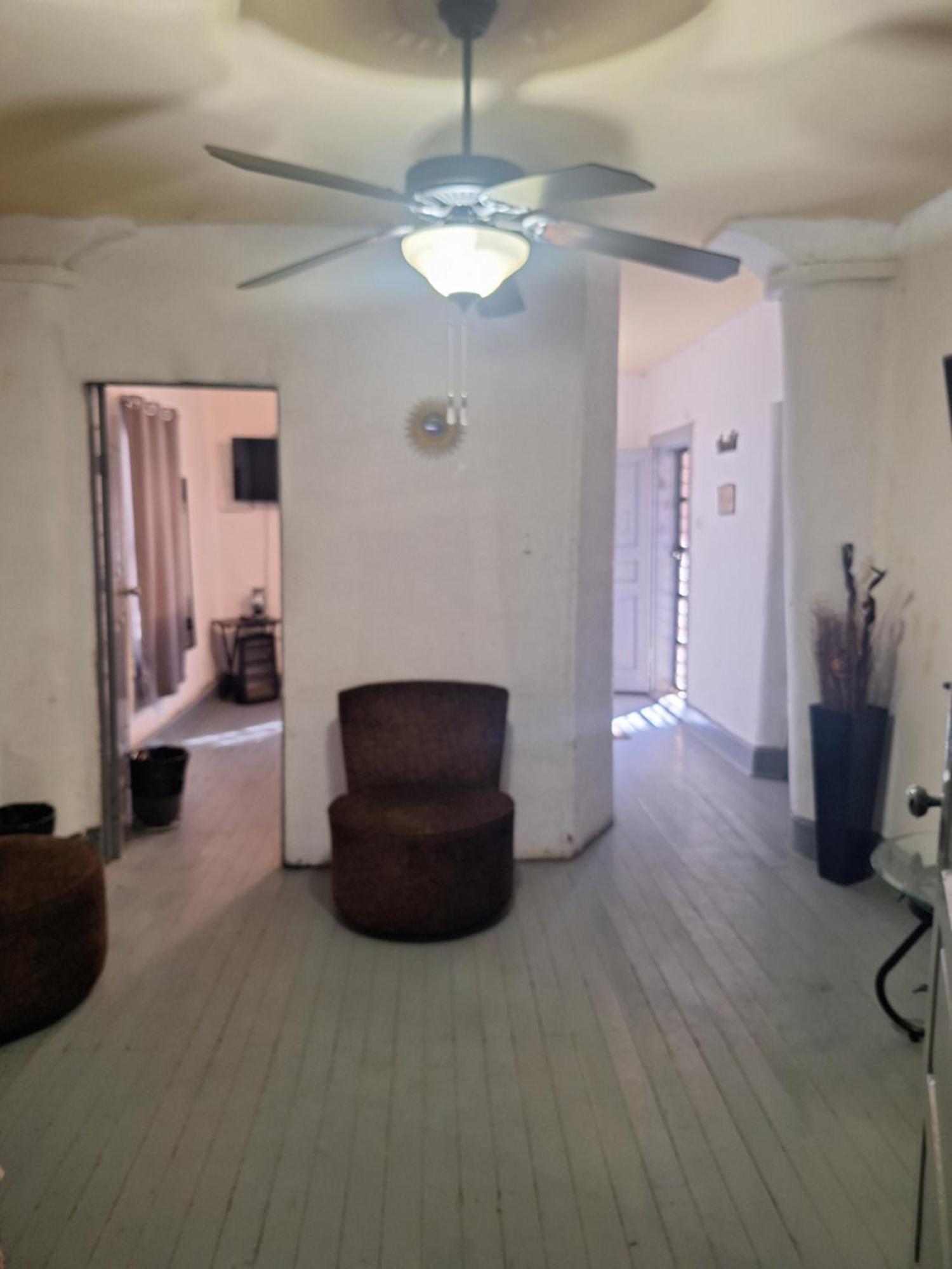 Villa Casa En La Zona Centro De La Ciudad à Ciudad Juárez Extérieur photo